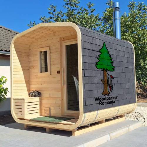 Saună exterioară cubică , cu încălzire cu sobă pe lemne